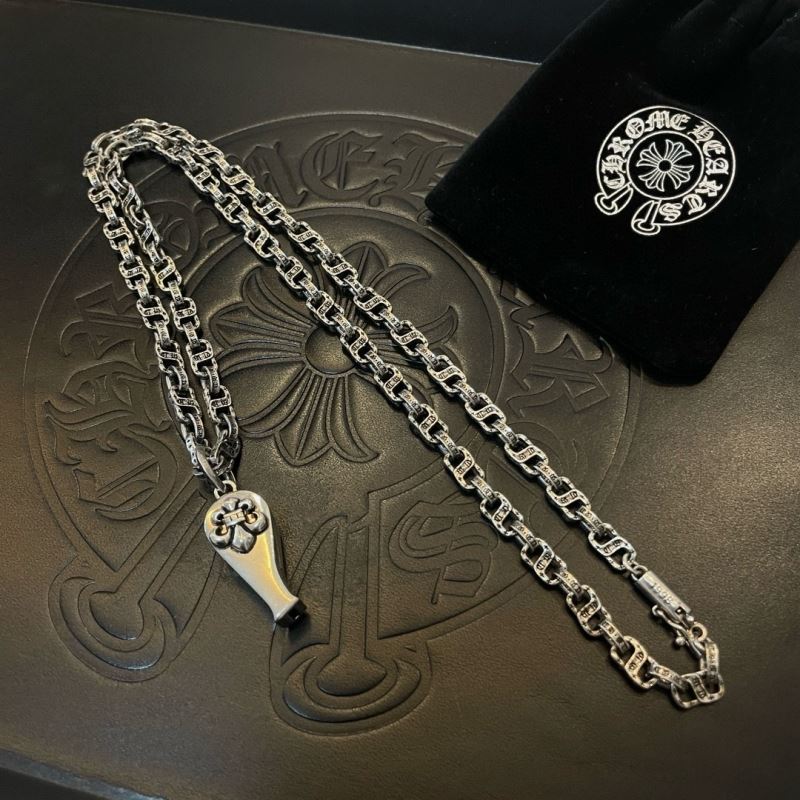 Ch*0me He**ts necklaces